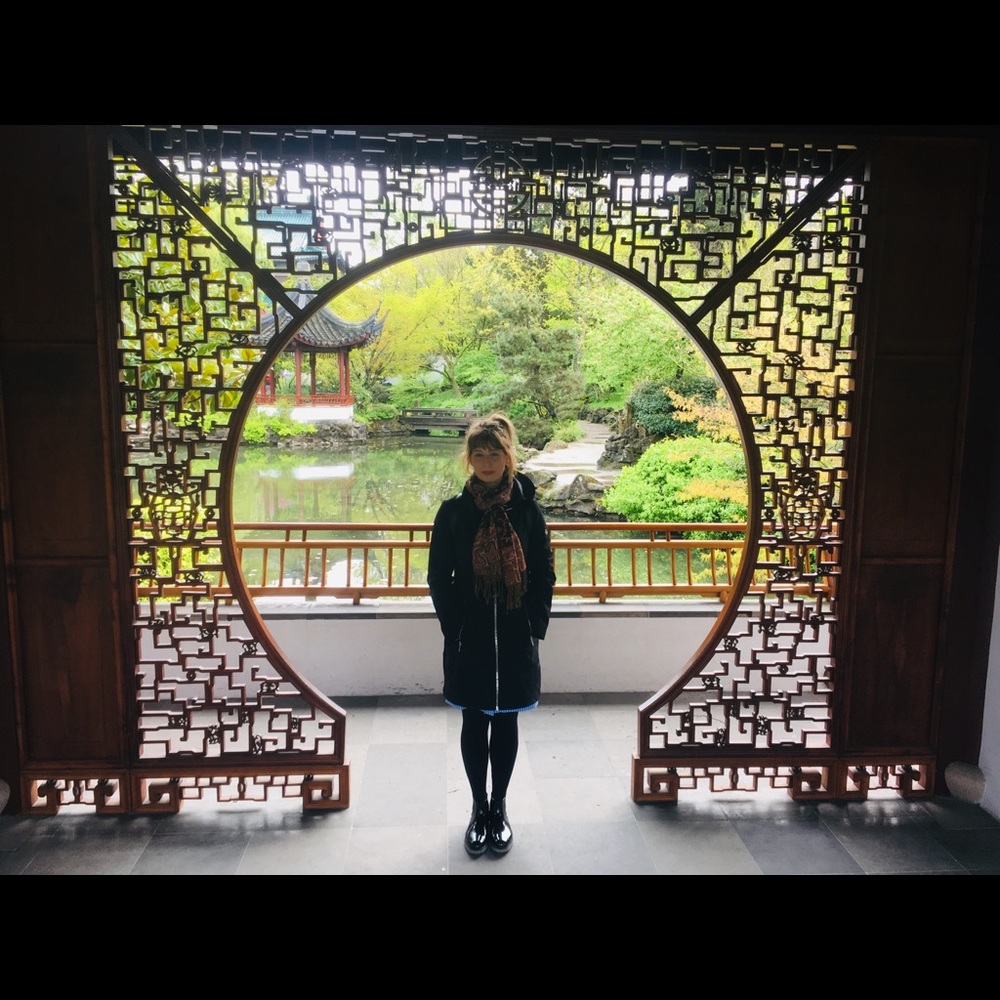 Meet your Posher, Kayla